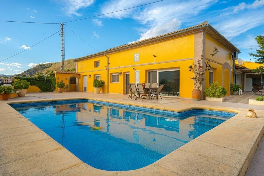 Villa Trossos Alcalali Exterior photo